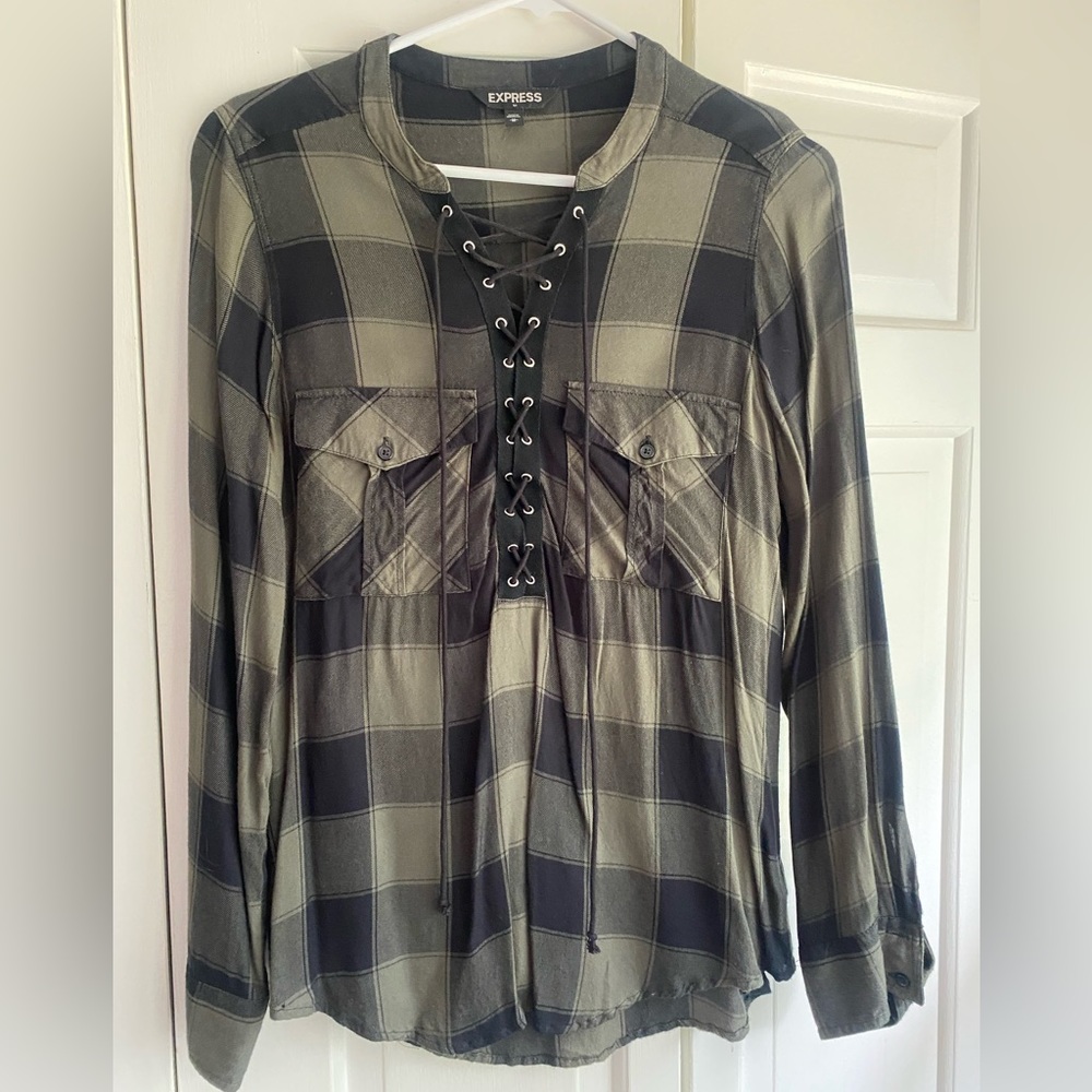 Express. Tie up flannel. Size medium. Green and black.